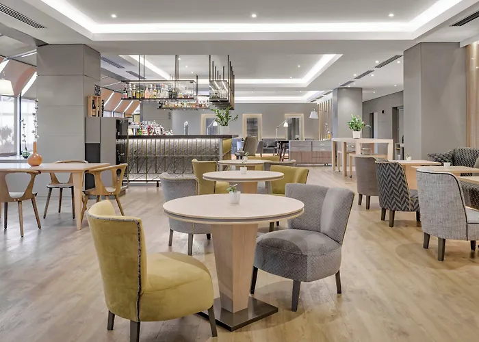 Ac Hotel Genova By Marriott